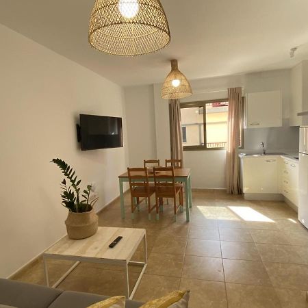Vivienda Vacacional Sur De Europa B 1 3 La Restinga Bagian luar foto